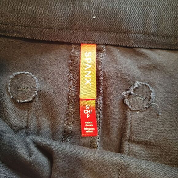 Spanx Women Black Ankle Cropped Pants Size Small - Picture 4 of 7